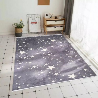 فرش اتاق کودک طرح ستاره خاکستری (غیربرجسته)