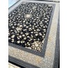فرش ابریشم کاشان 700 شانه طرح افشان تلما زمینه سورمه ای (غیربرجسته)