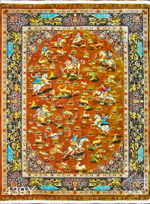 فرش قیطران 1200 شانه کلکسیون ابریشمی طرح شکارگاه شاه عباسی زمینه طلایی (برجسته)