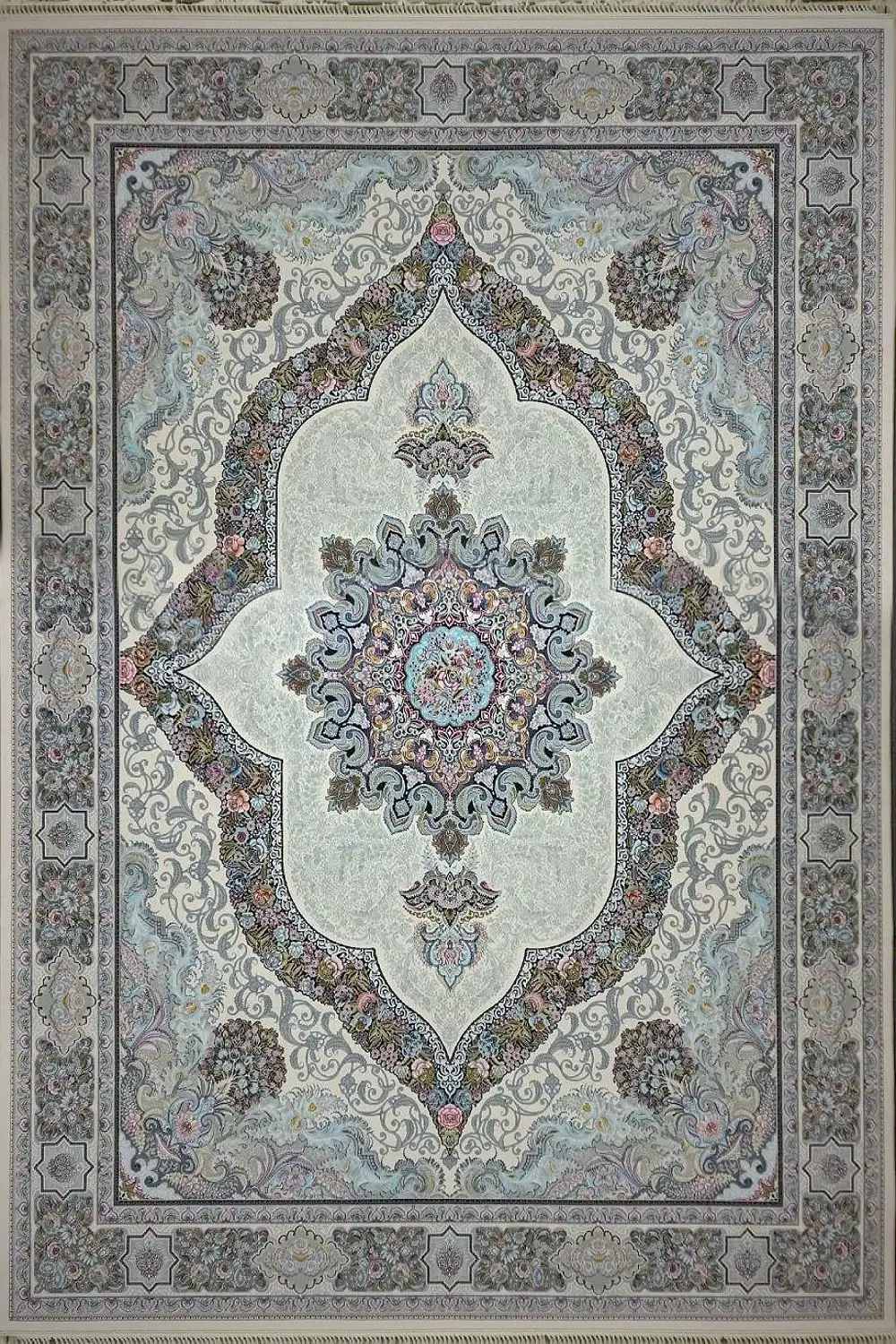 فرش کاشان 700 شانه طرح کارینا زمینه کرم (غیربرجسته)