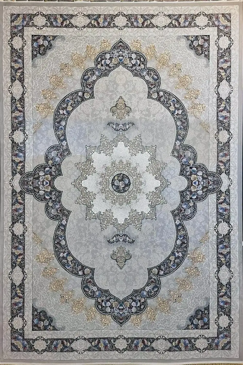 فرش کاشان 700 شانه طرح آرونا زمینه فیلی (غیربرجسته)